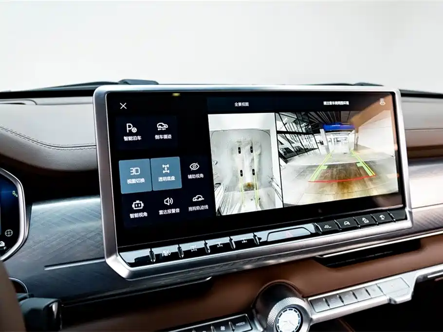 TANK TANK 700 NEW ENERGY