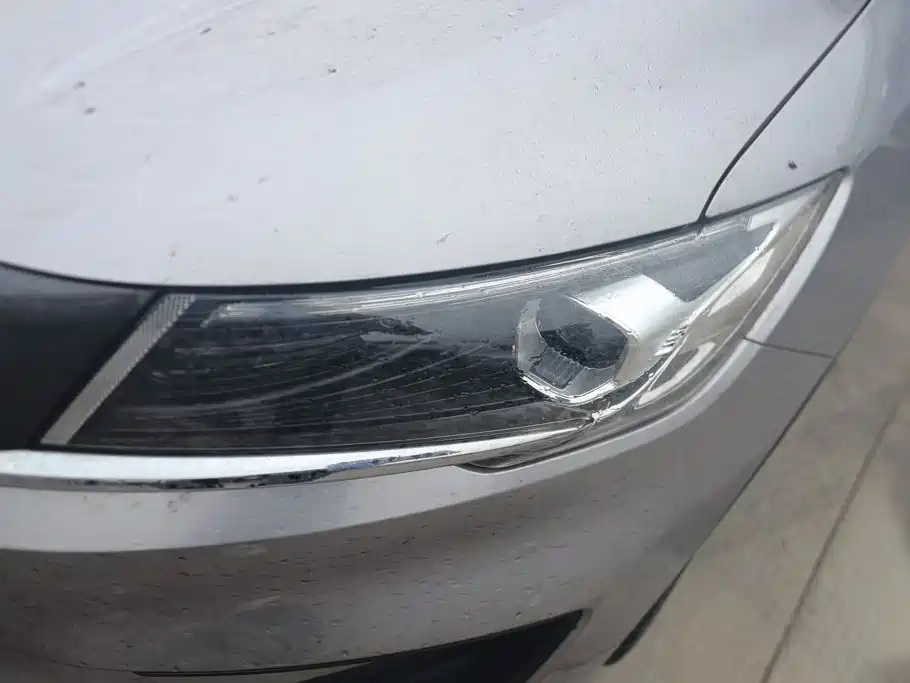 Geely Jia Ji — миниатюра 5