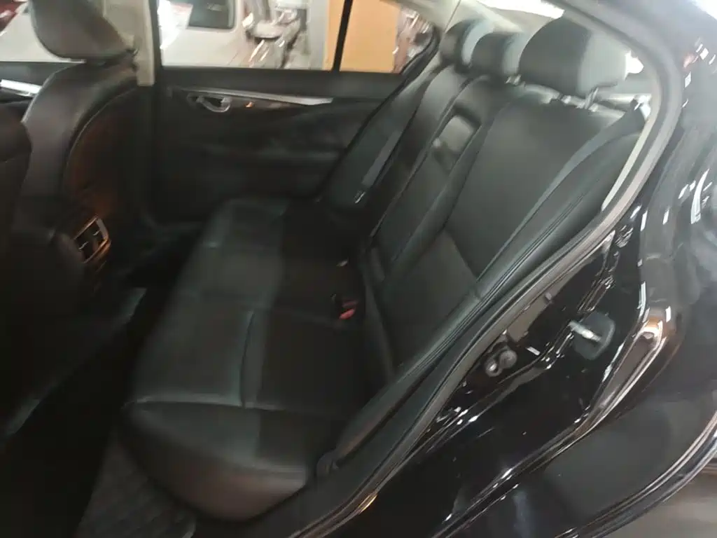 Infiniti Q50L — миниатюра 17