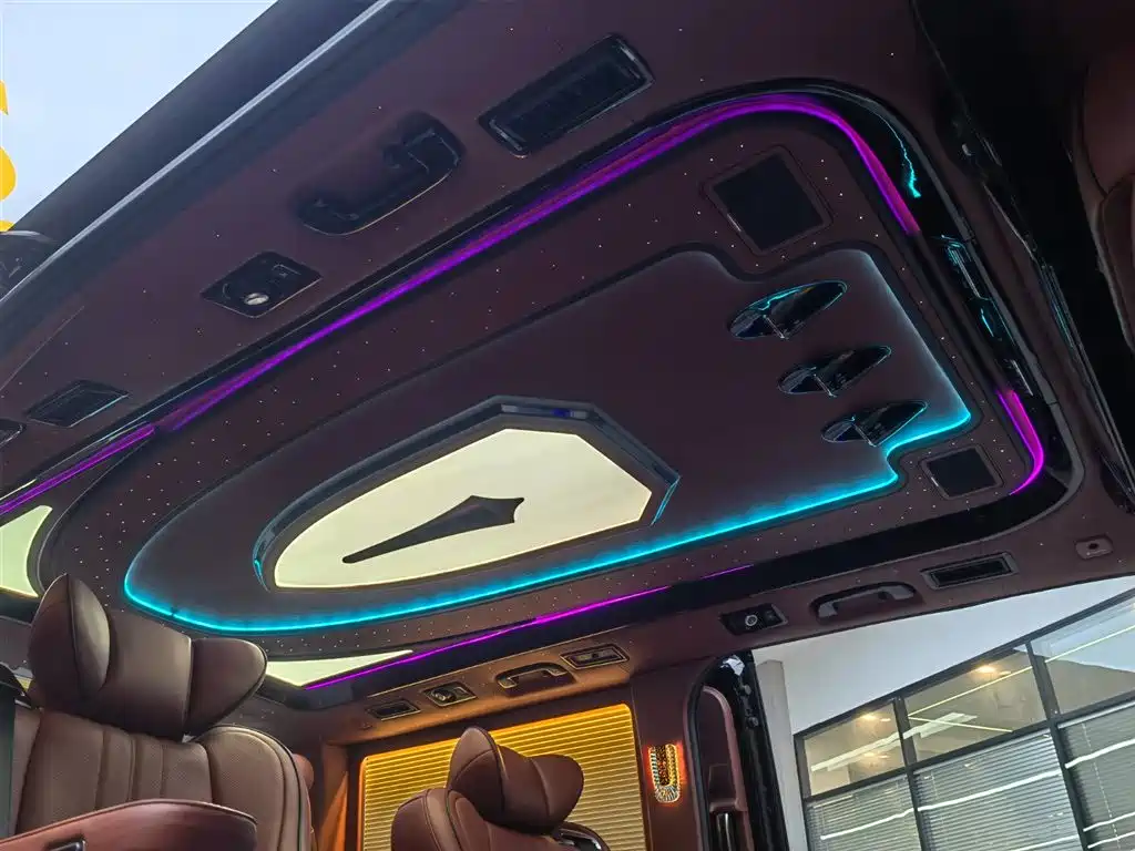 Toyota Granvia 2023 3.5L
