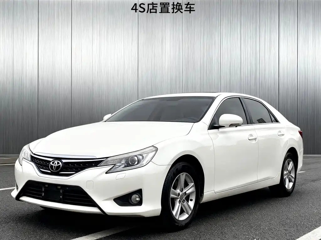 Toyota Reiz