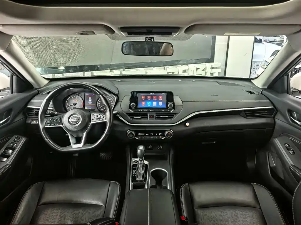 Nissan Teana — миниатюра 8