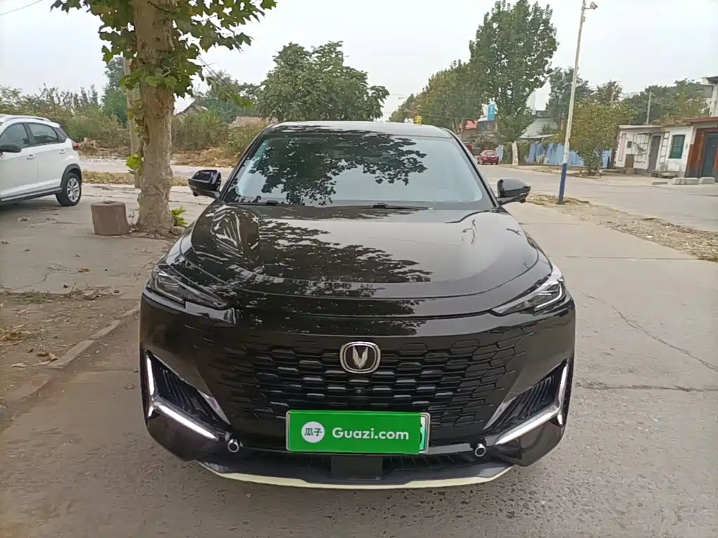 Changan UNI-K iDD — миниатюра 3