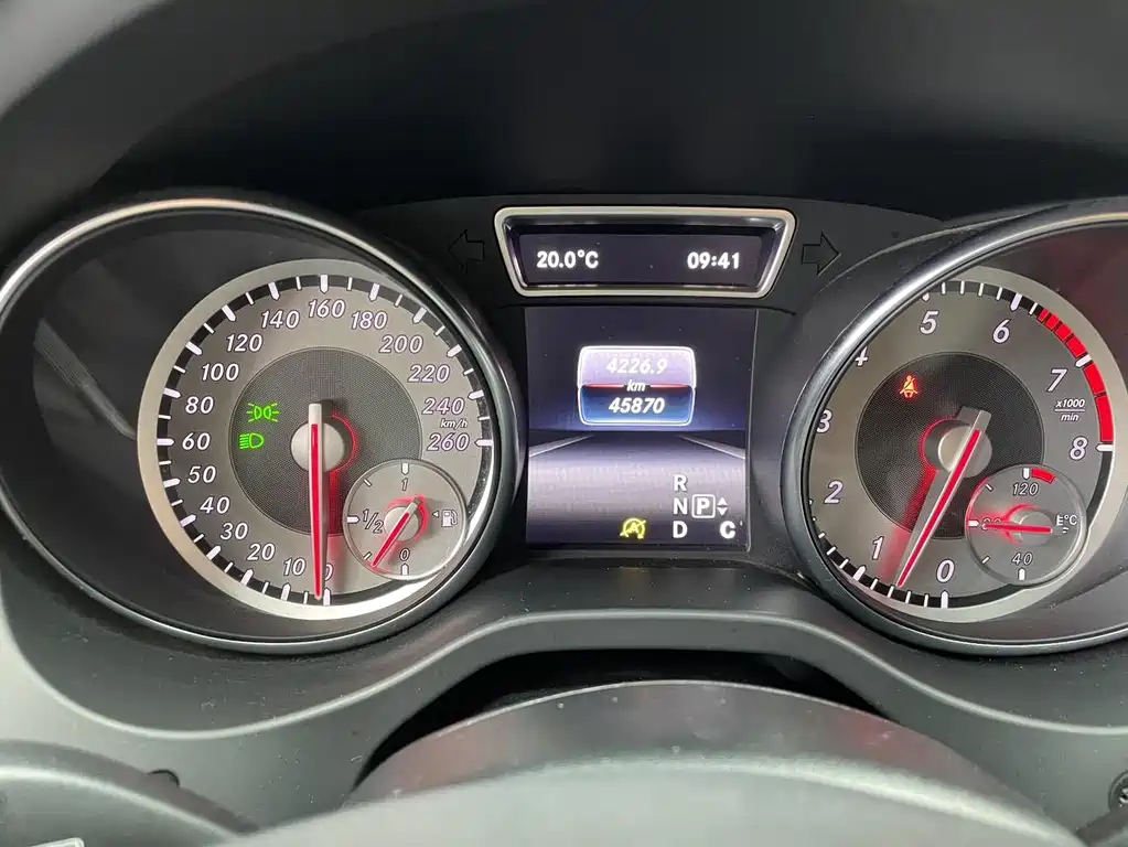 Mercedes-Benz CLA 2016 CLA 200 Fashion