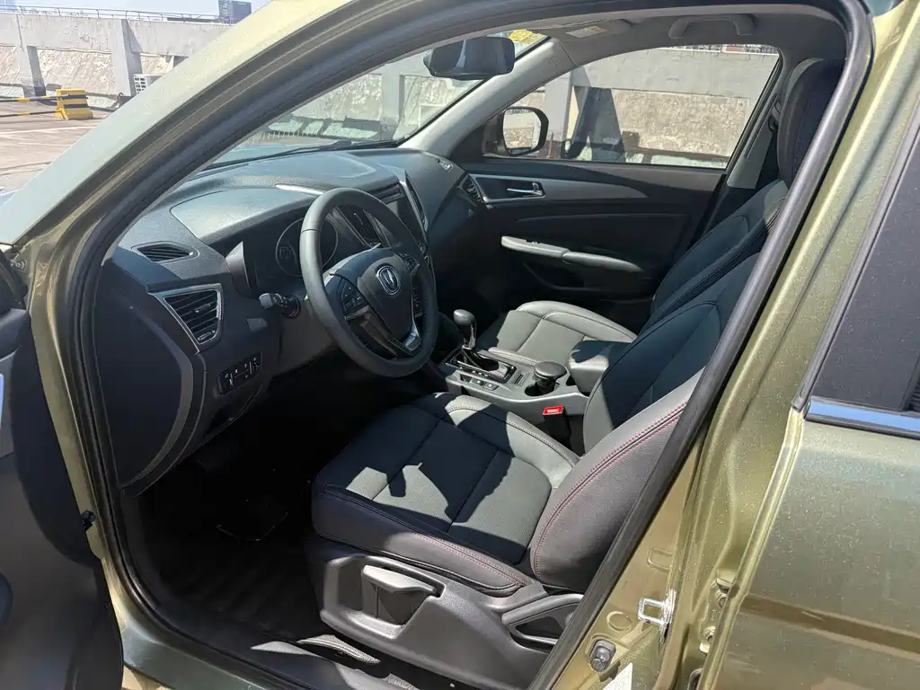 Changan CS75 — миниатюра 8