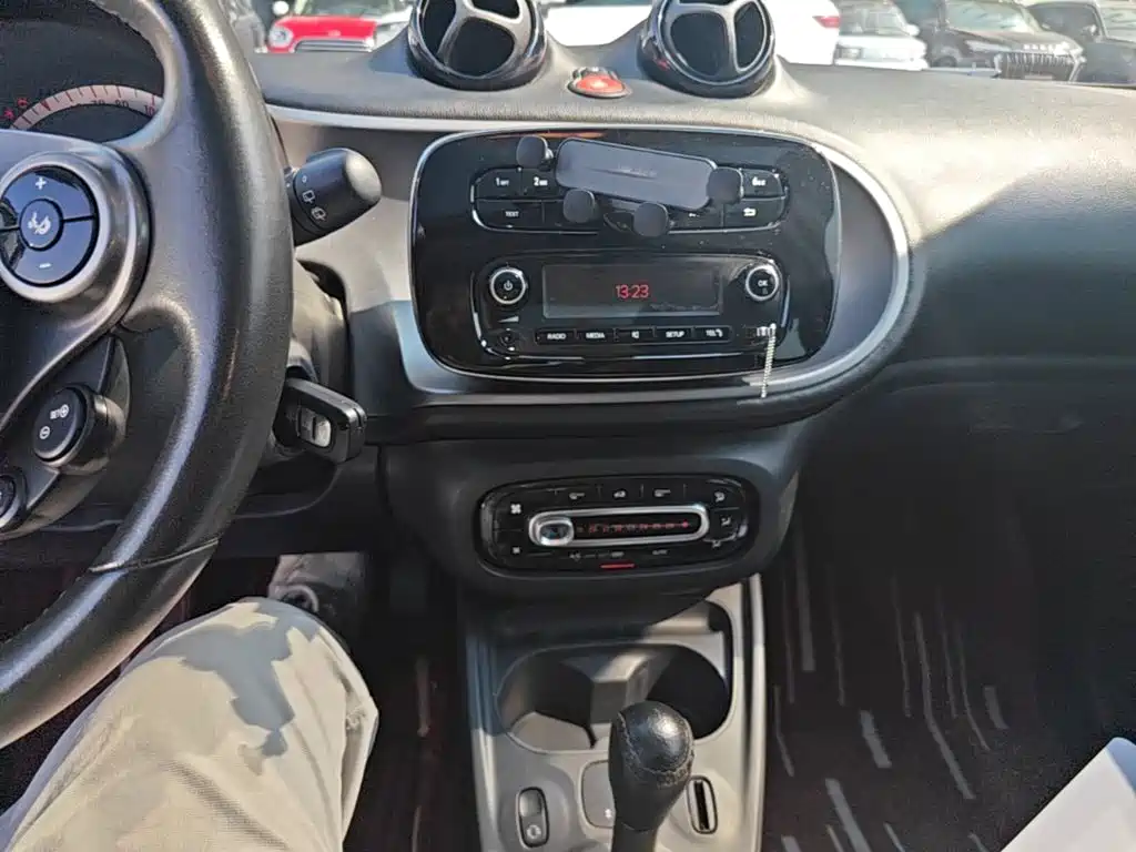 smart Smart Forfour — миниатюра 13