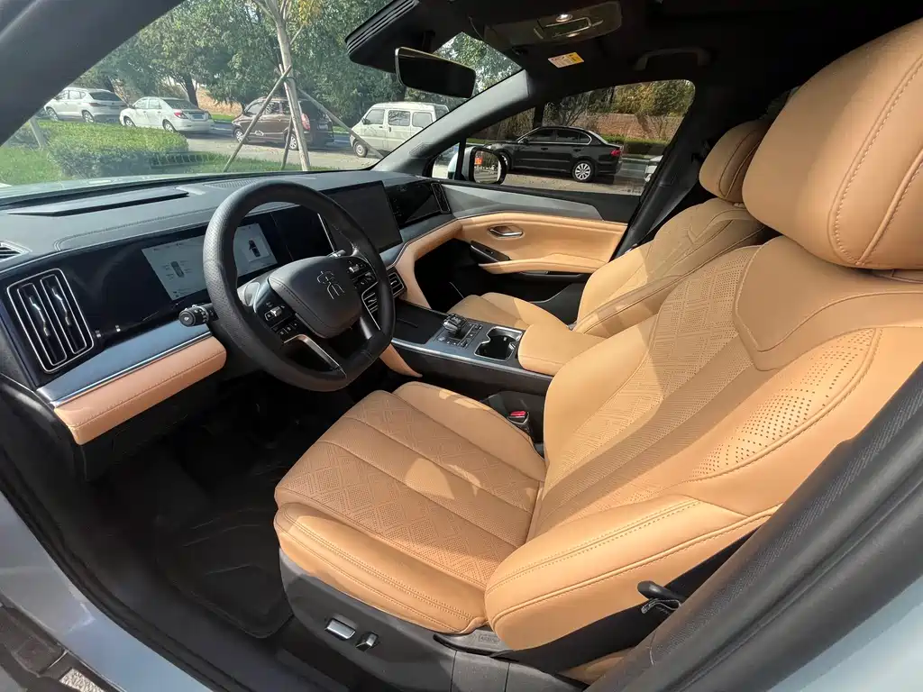 BYD L DM-i — миниатюра 11