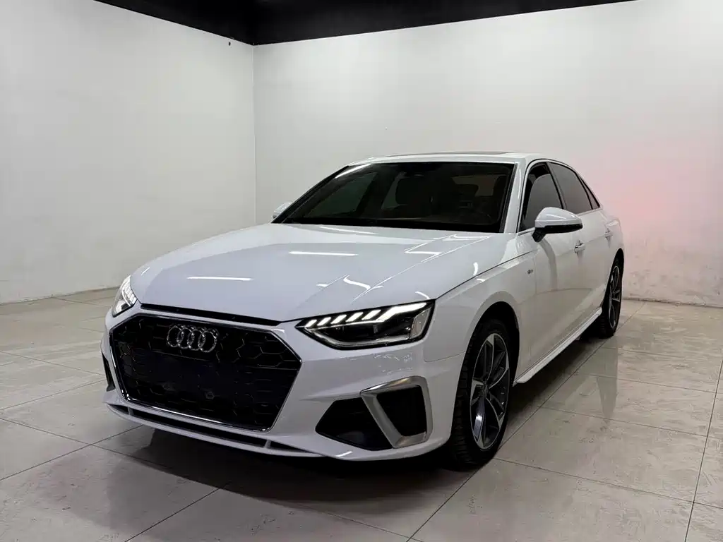 Audi A4L 2021
