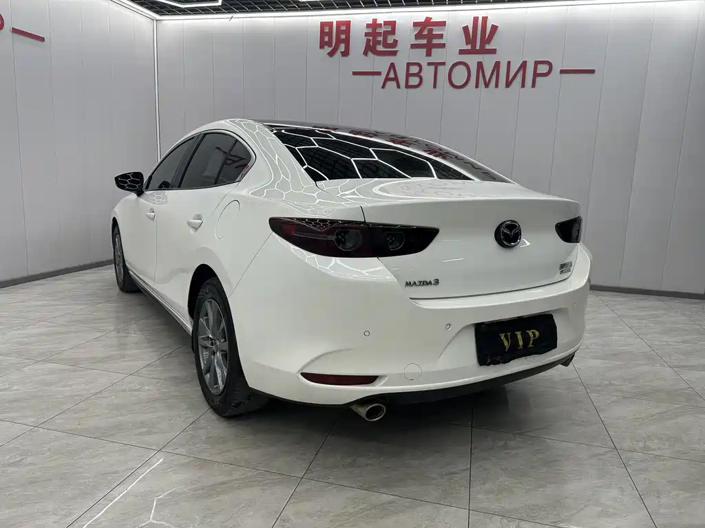 MAZDA 3 ANGKESAILA