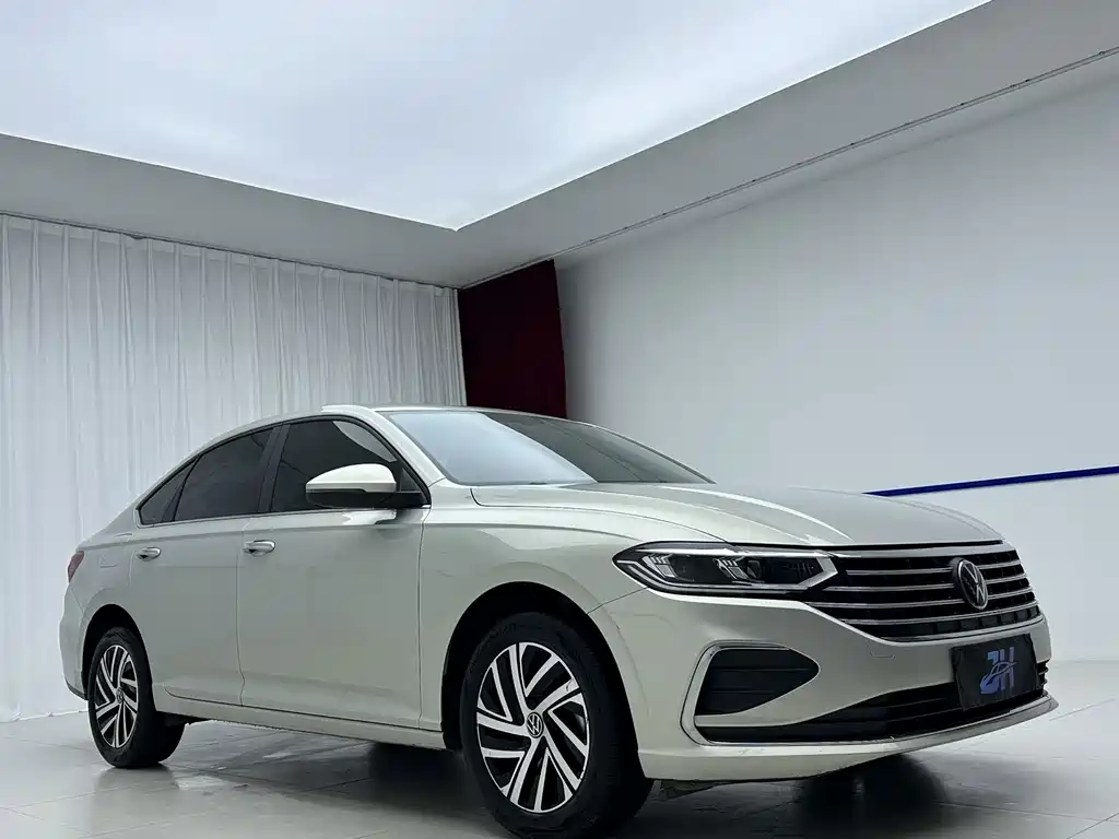 Volkswagen Lavida — миниатюра 3