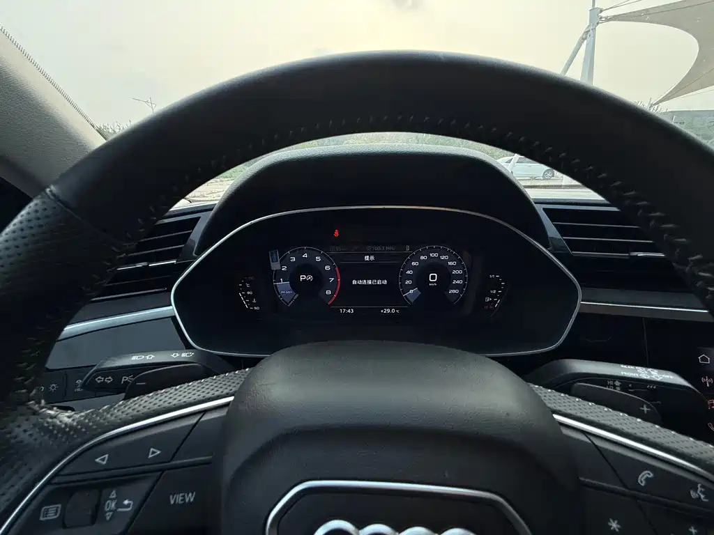 Audi Q3 Sportback 40 TFSI Advanced Enjoy Life Edition, фото 20