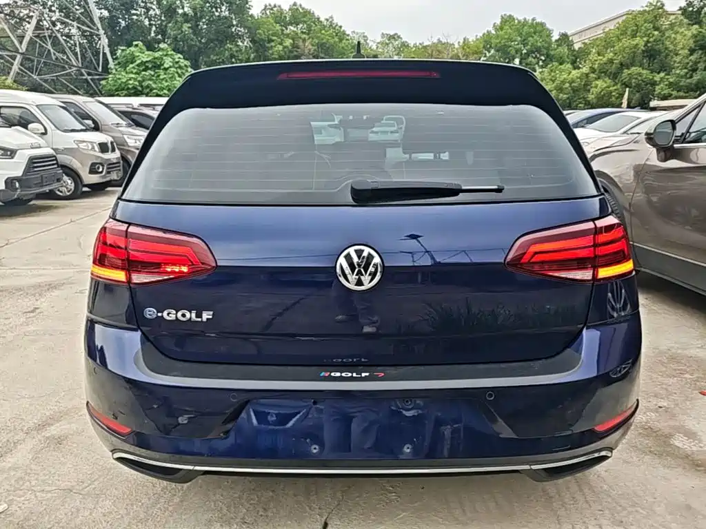 Volkswagen Golf New Energy (Import) — миниатюра 6