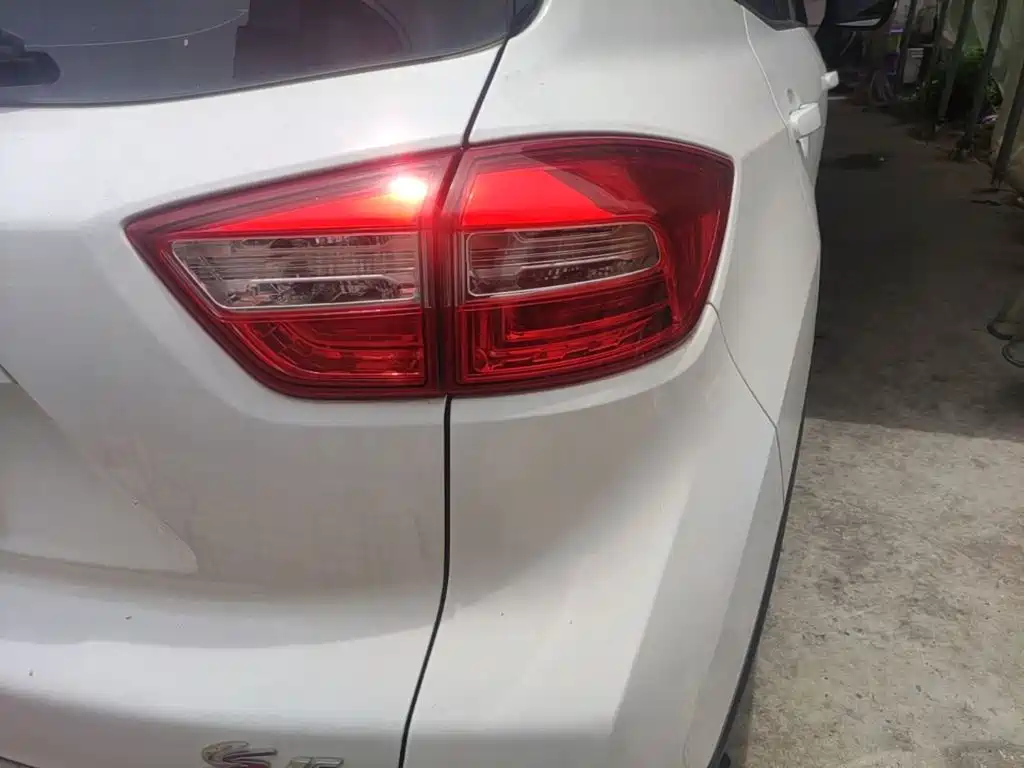 Changan CS15 — миниатюра 8