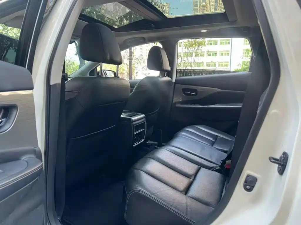 Nissan Murano — миниатюра 8