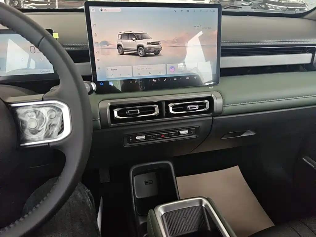 Baojun Yueye Plus — миниатюра 13
