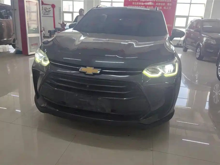 CHEVROLET VOLANDO