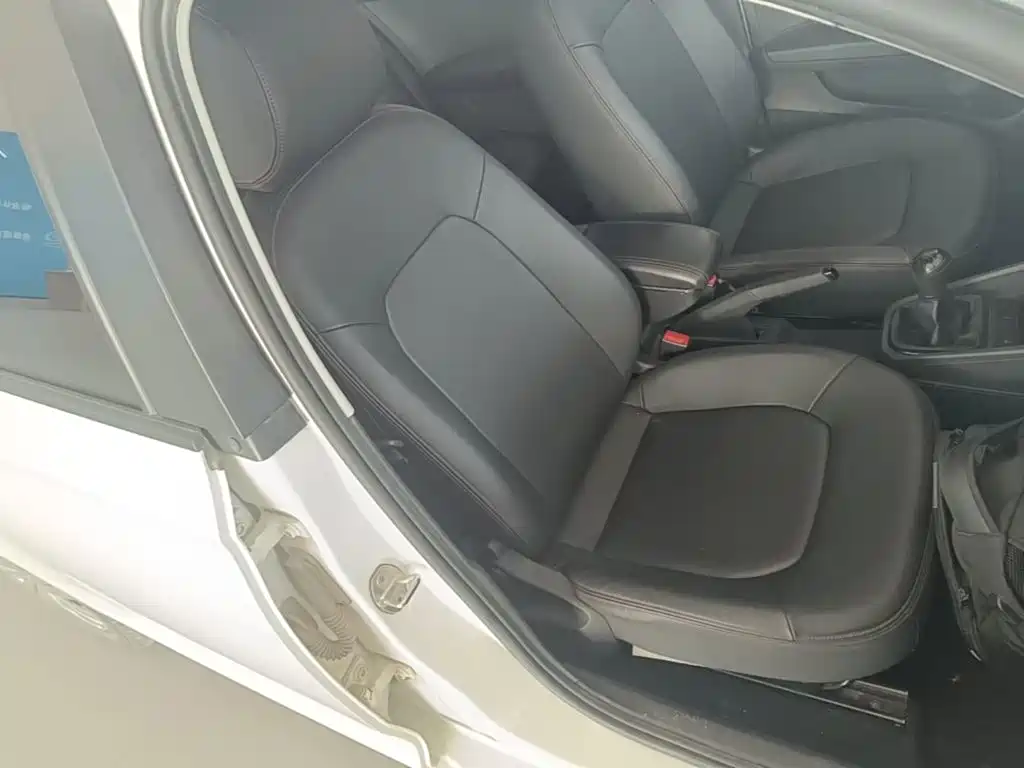 Volkswagen Santana — миниатюра 25