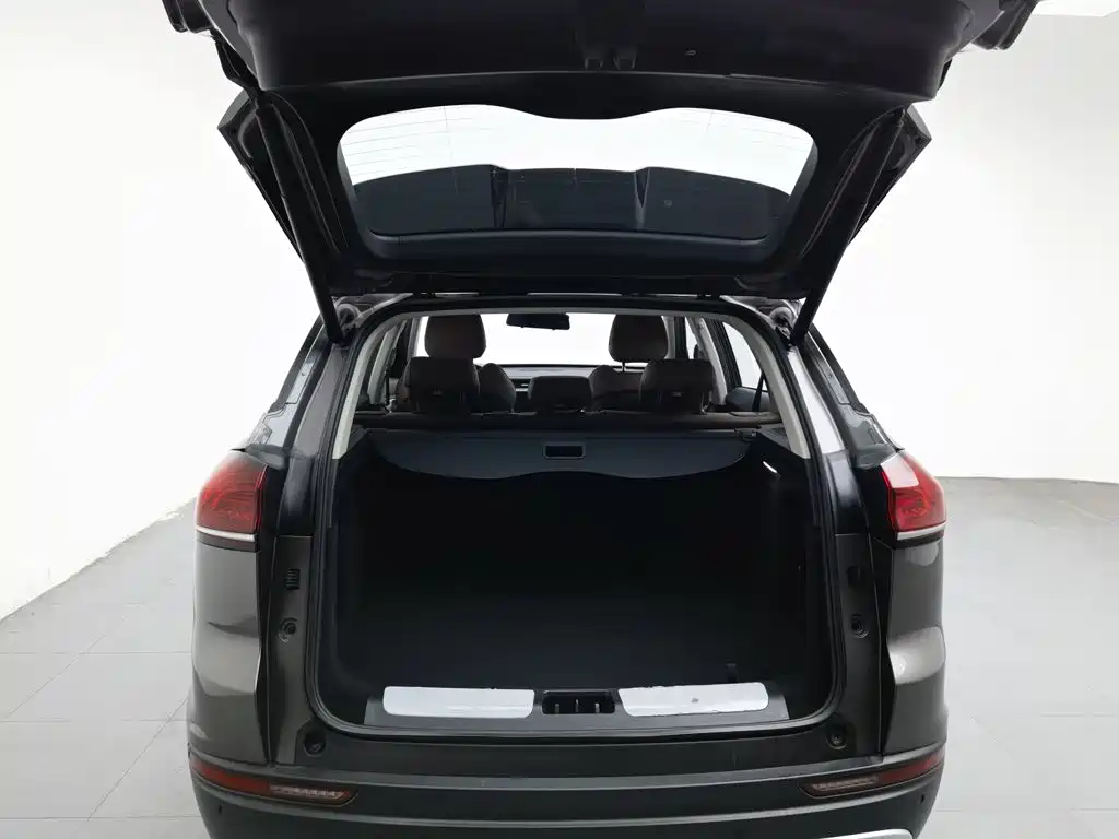 Geely Boyue — миниатюра 16
