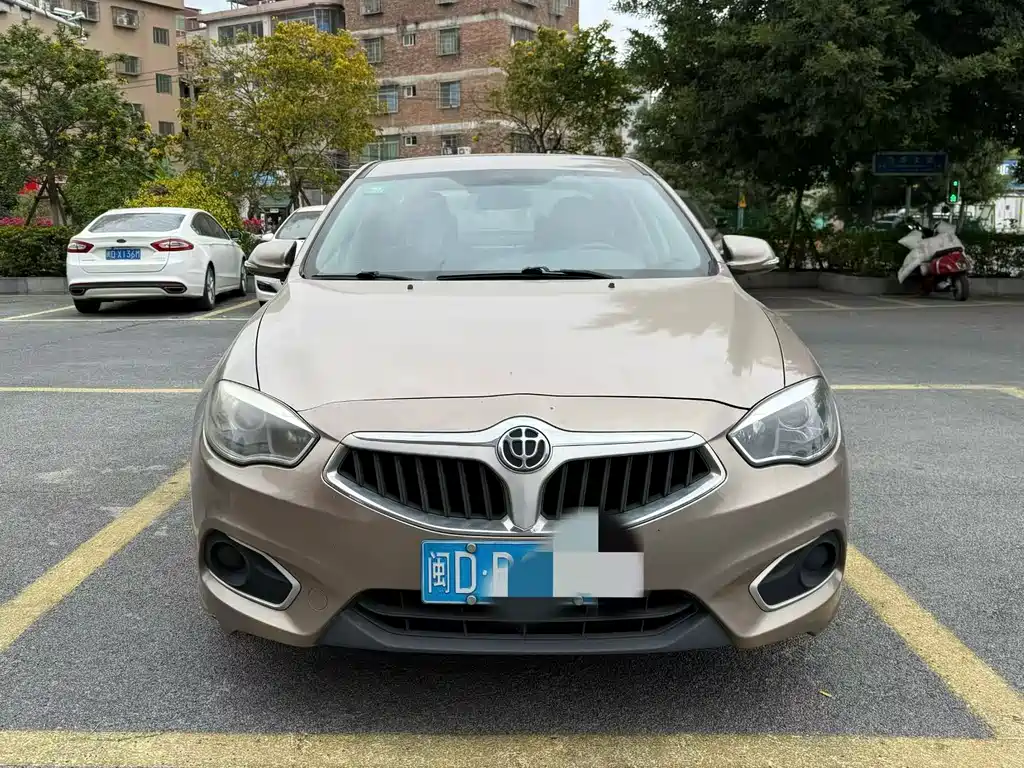 Zhonghua H530 — миниатюра 2