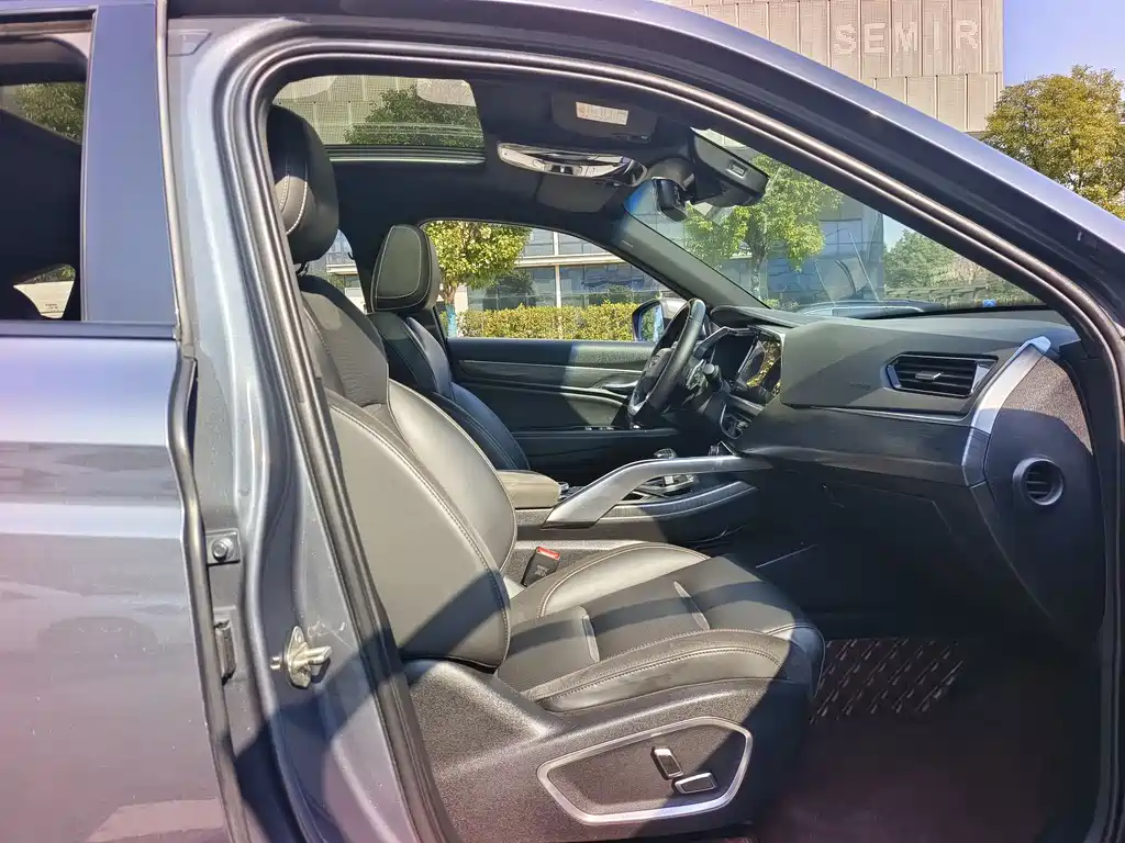 GEELY AUTOMOBILE XINGYUE