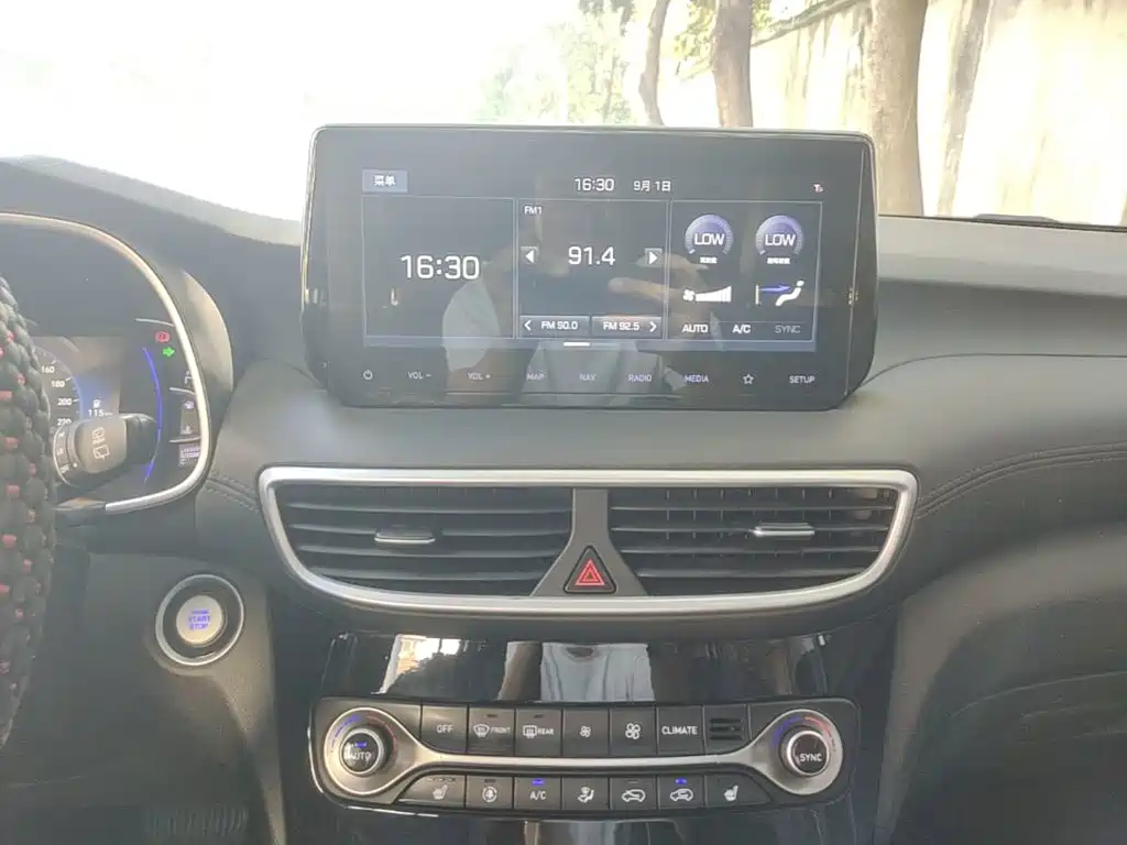 Hyundai Tucson — миниатюра 13