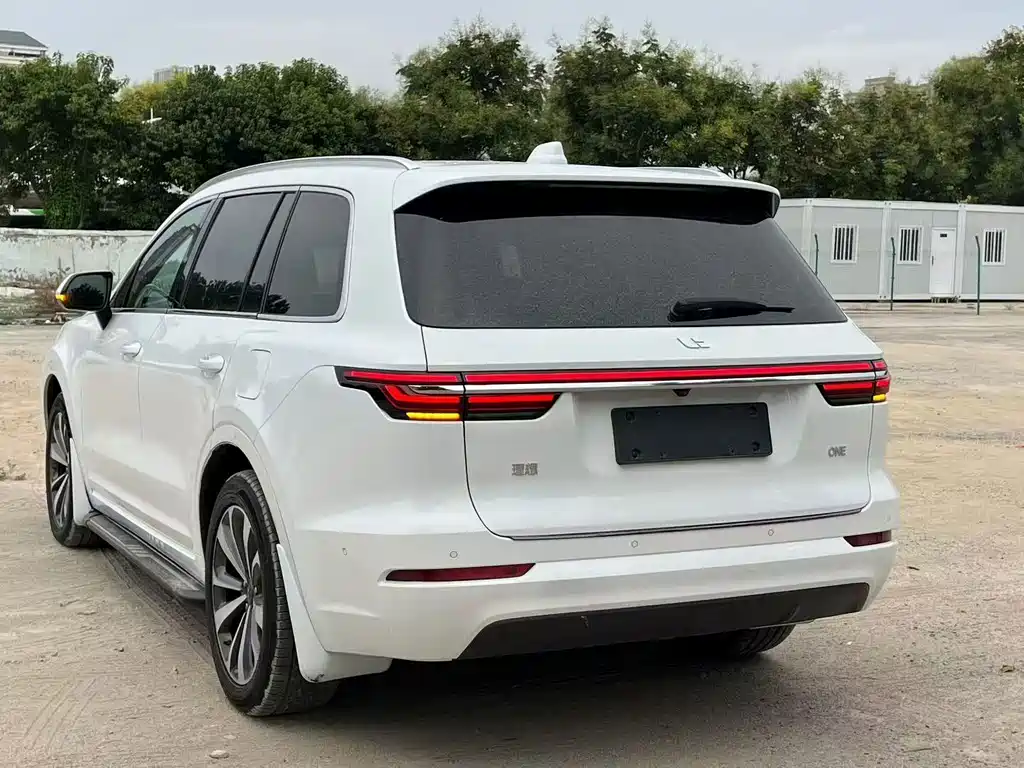 Li Auto Li ONE — миниатюра 8