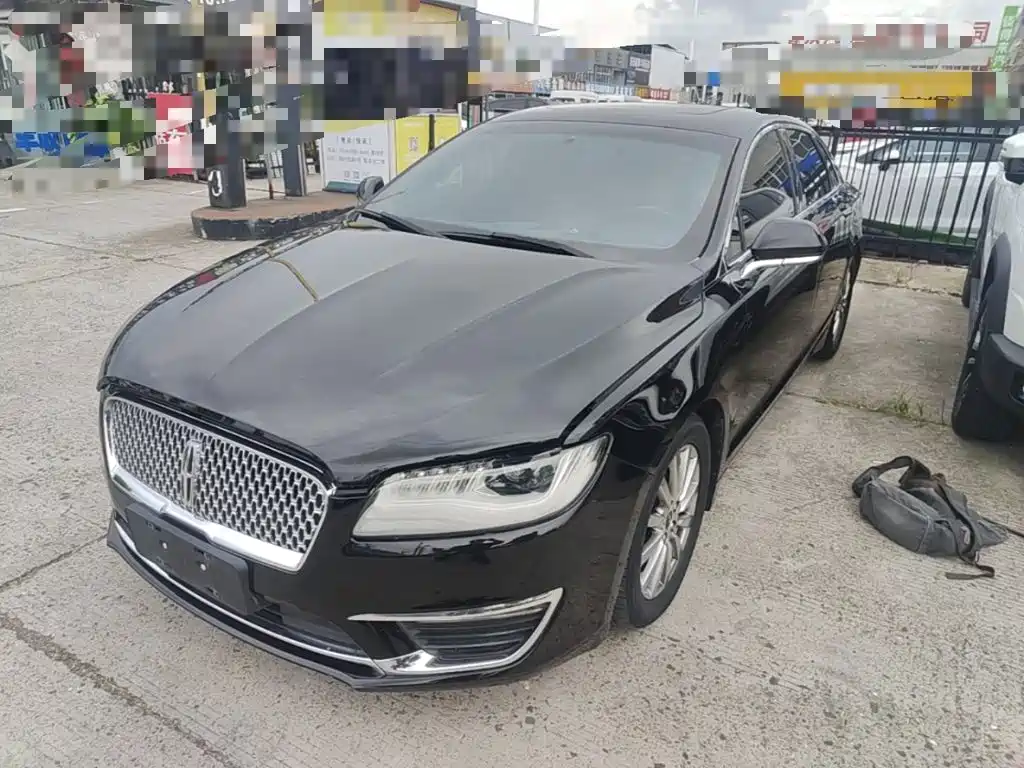 Lincoln MKZ