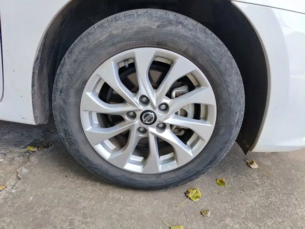 Nissan Sylphy — миниатюра 8