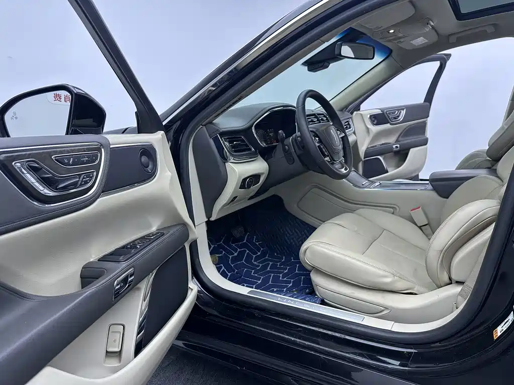 Lincoln Continental — миниатюра 8