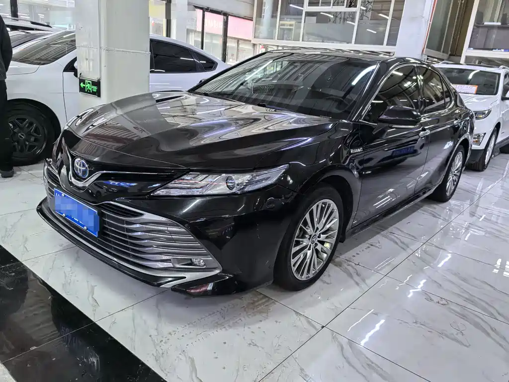 Toyota Camry 2018