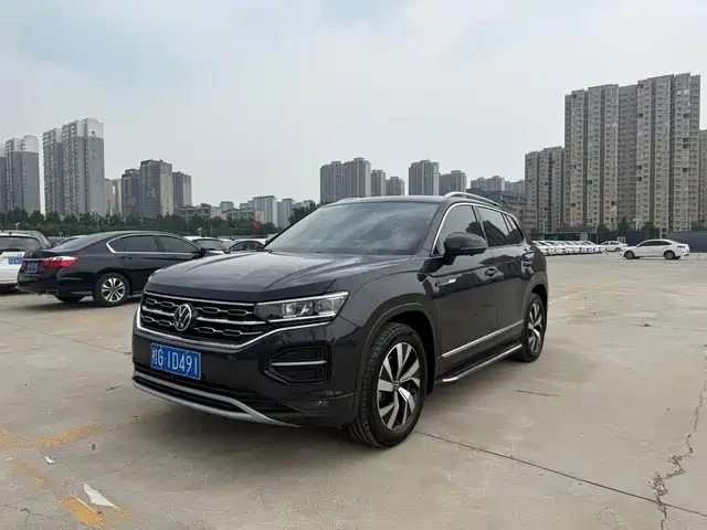 Volkswagen Tharu