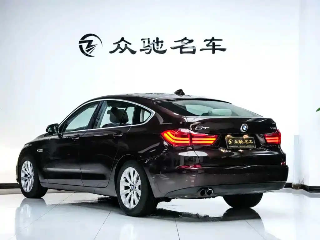 BMW 5 Series GT — миниатюра 12