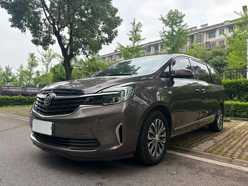 Buick GL8 2021