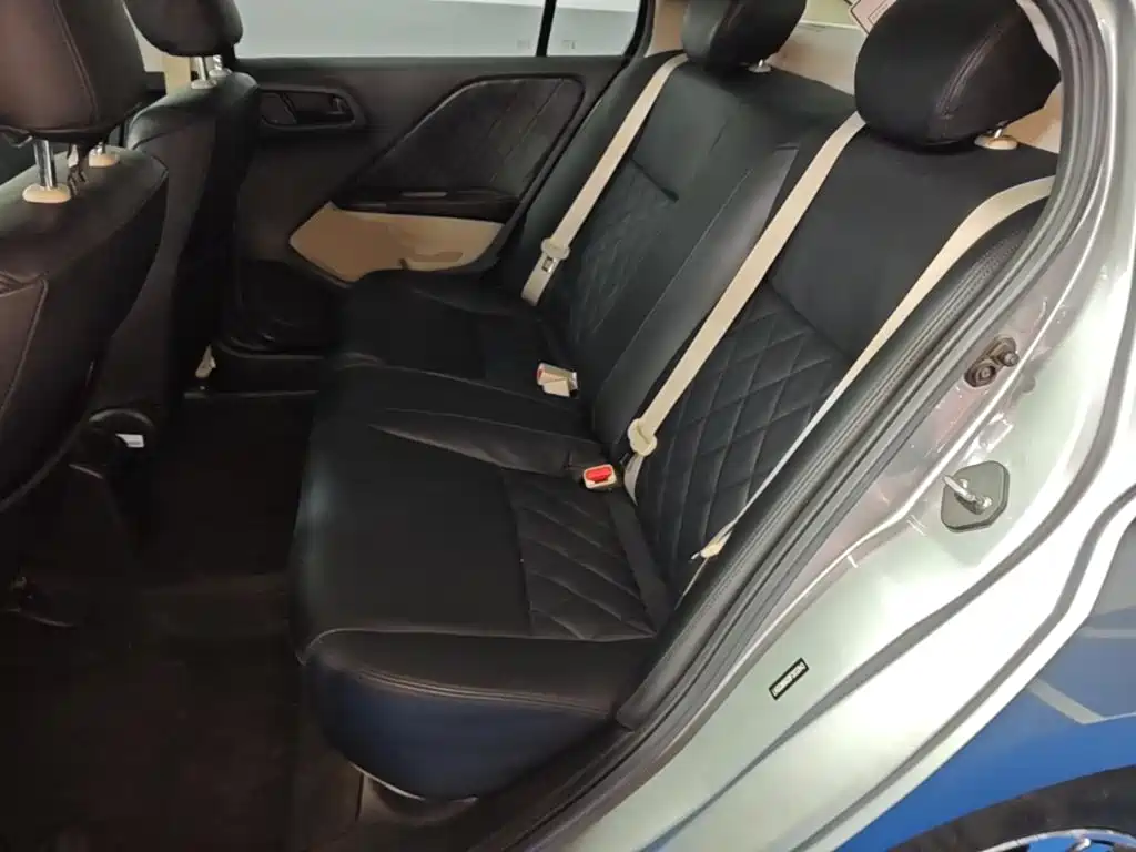 Honda City — миниатюра 17