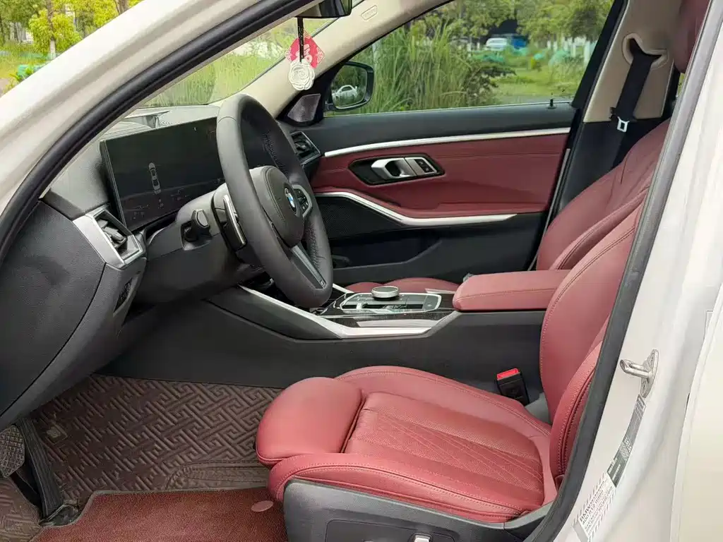BMW 3 Series — миниатюра 4