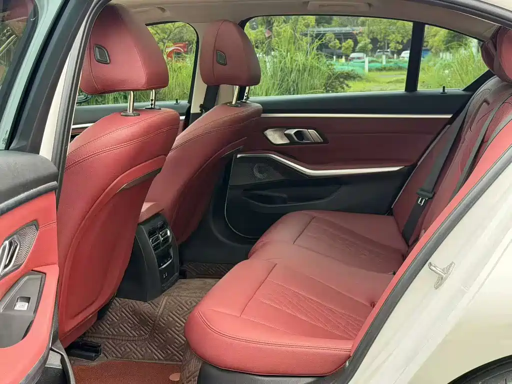 BMW 3 Series — миниатюра 6