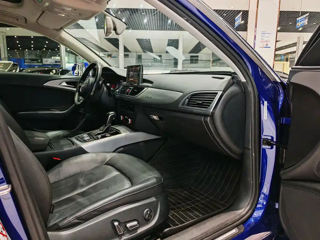 Audi A6L — миниатюра 13