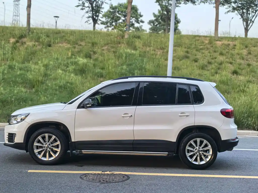 Volkswagen Tiguan — миниатюра 4