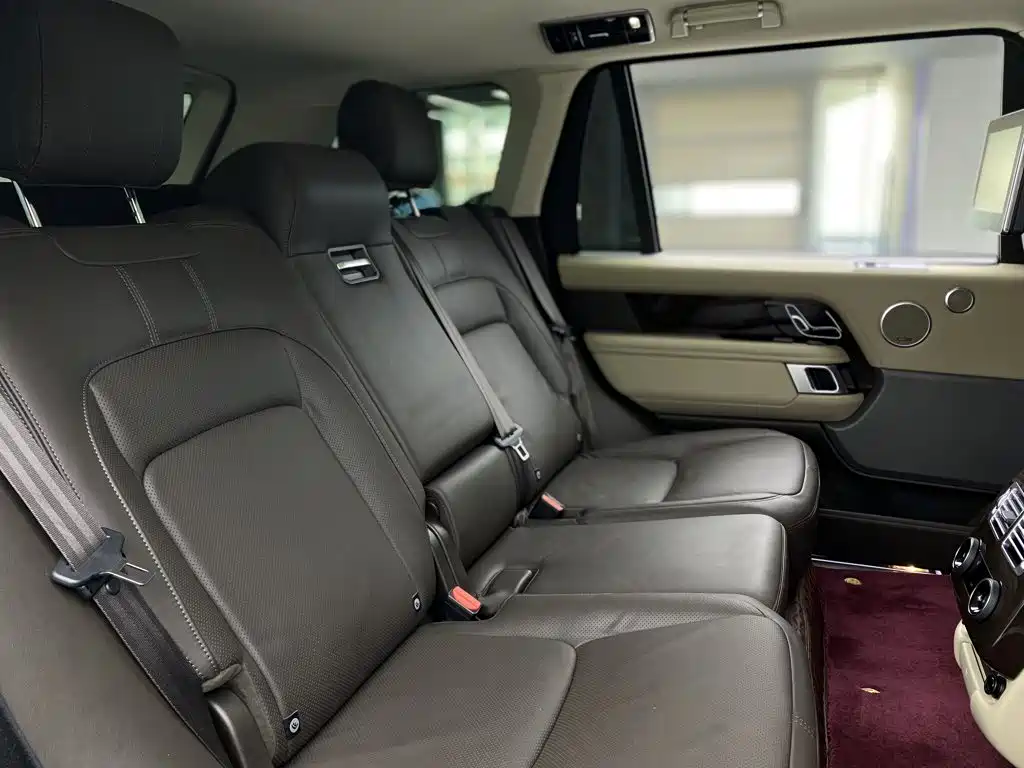 Land Rover Range Rover — миниатюра 33