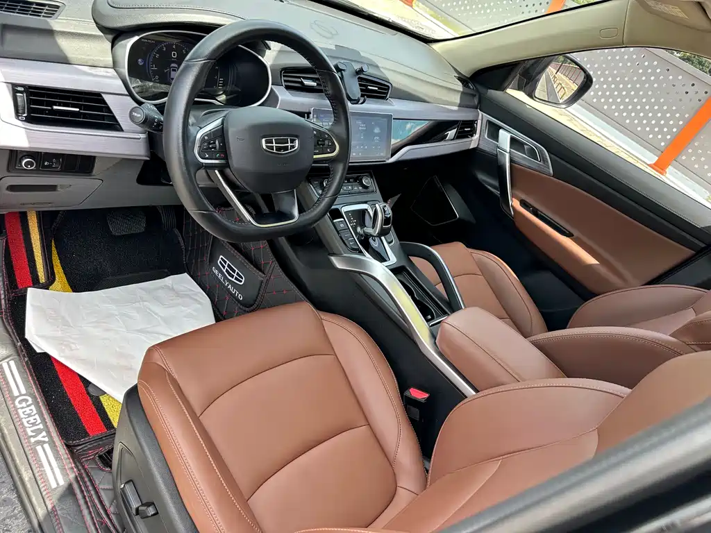 Geely Boyue 2021 1.8TD DCT Luxury