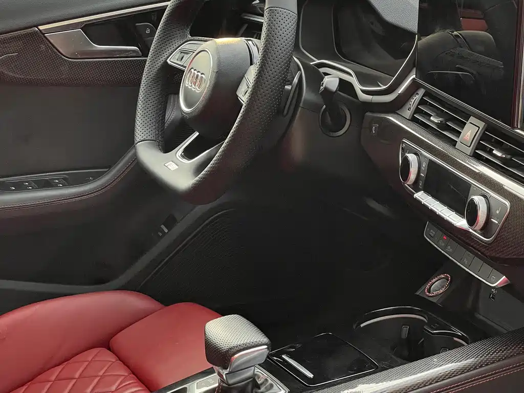 Audi S4 — миниатюра 6