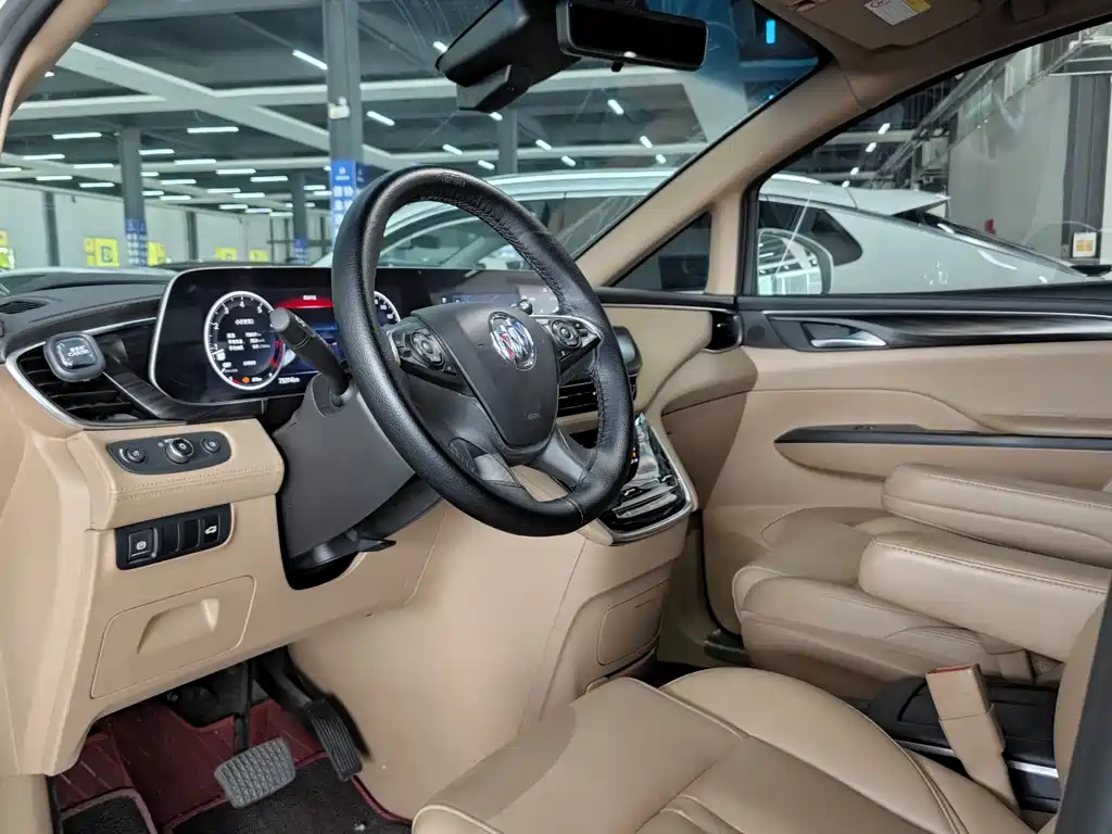 Buick GL8 2020 ES 653T Premium
