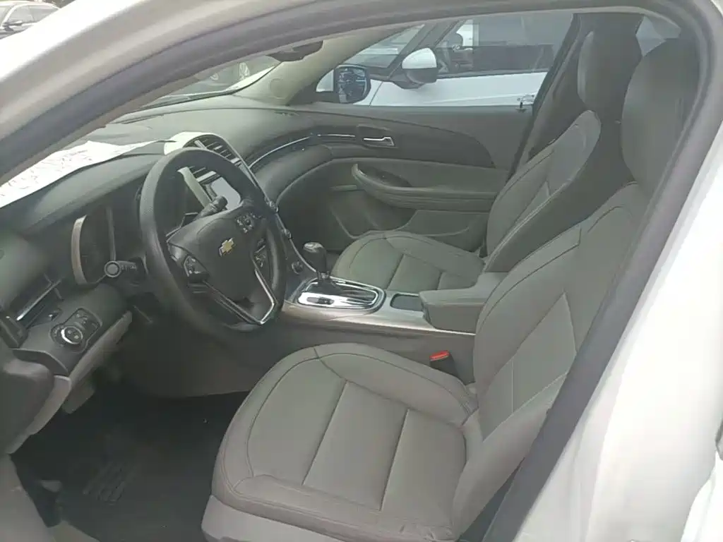 Chevrolet Malibu — миниатюра 16