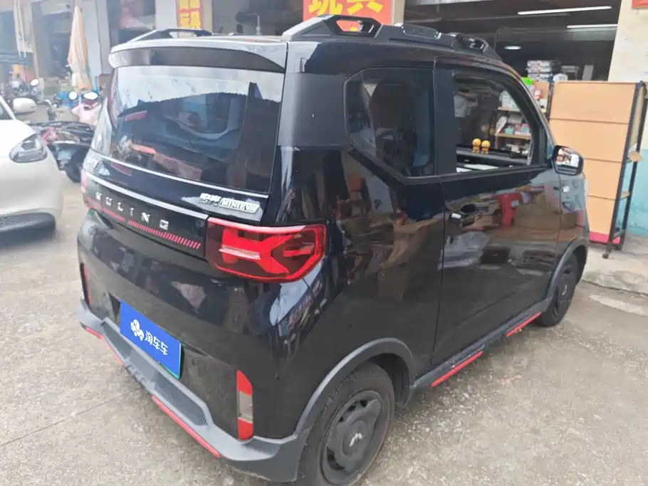 Wuling MINIEV — миниатюра 3