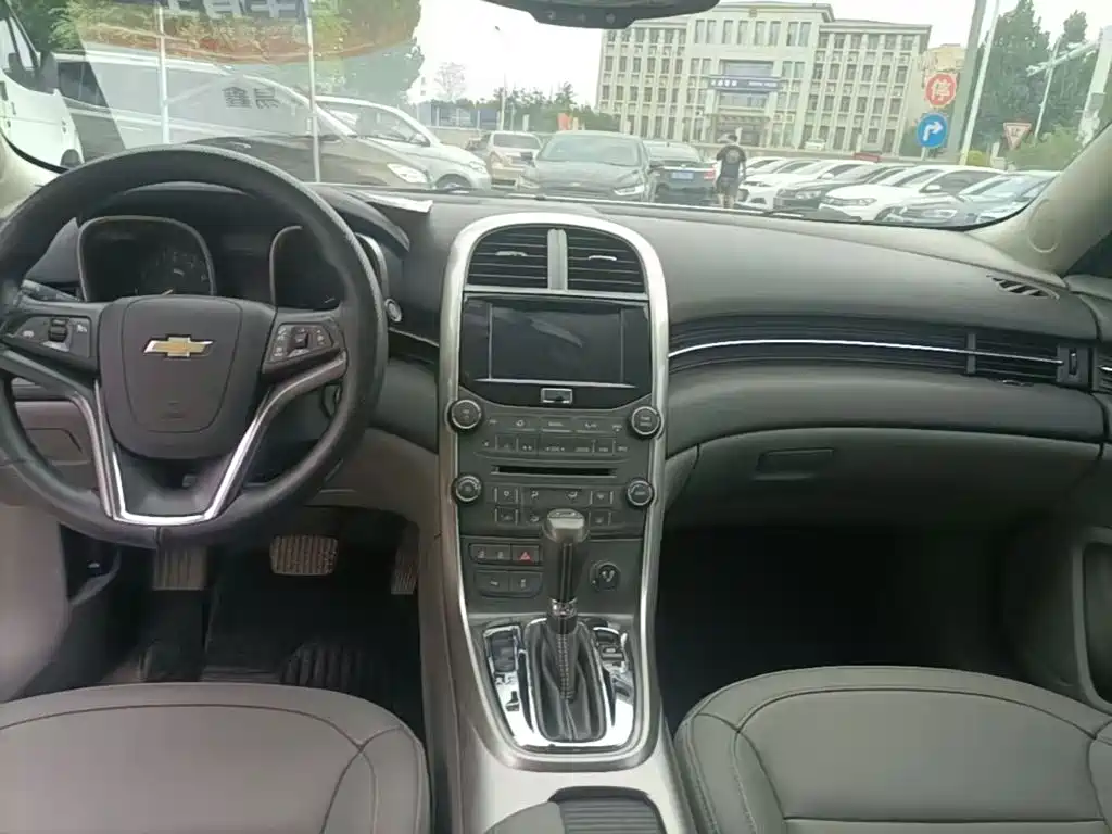 Chevrolet Malibu — миниатюра 13