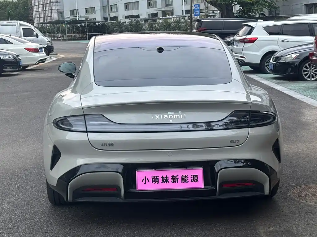 Xiaomi SU7 — миниатюра 19
