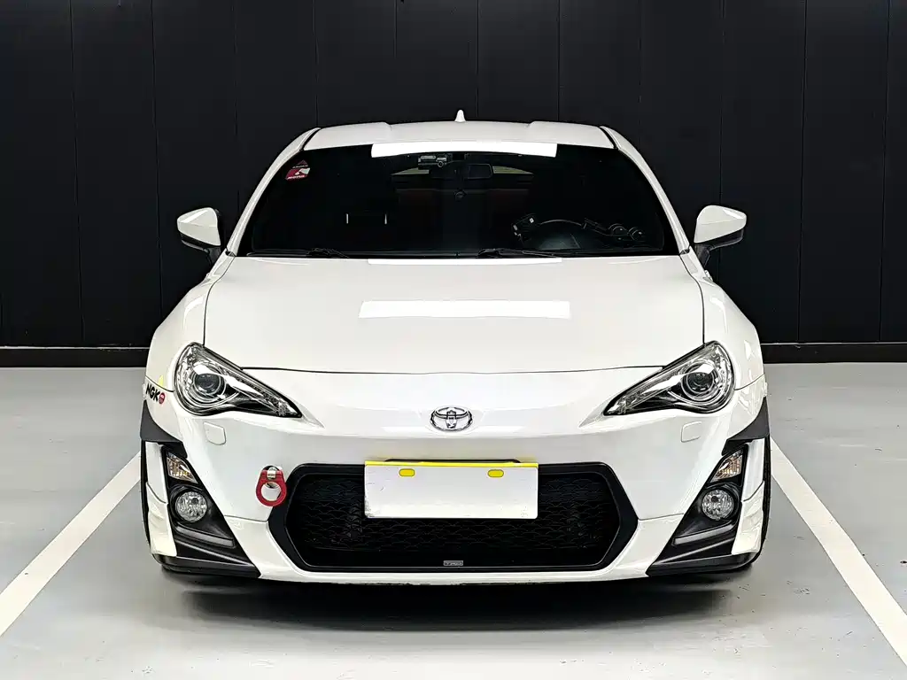Toyota 86 — миниатюра 2