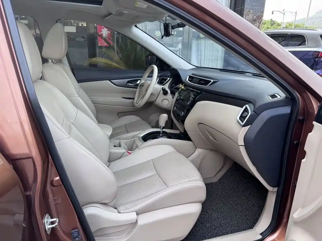 Nissan X-Trail — миниатюра 8