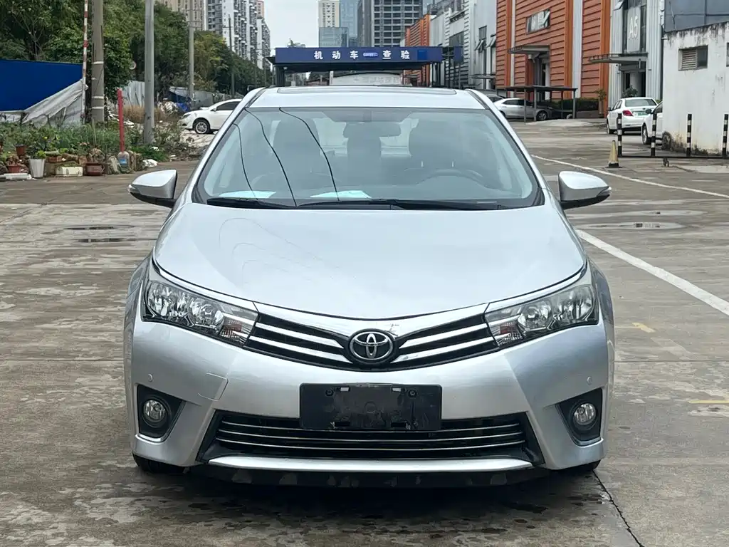 TOYOTA COROLLA
