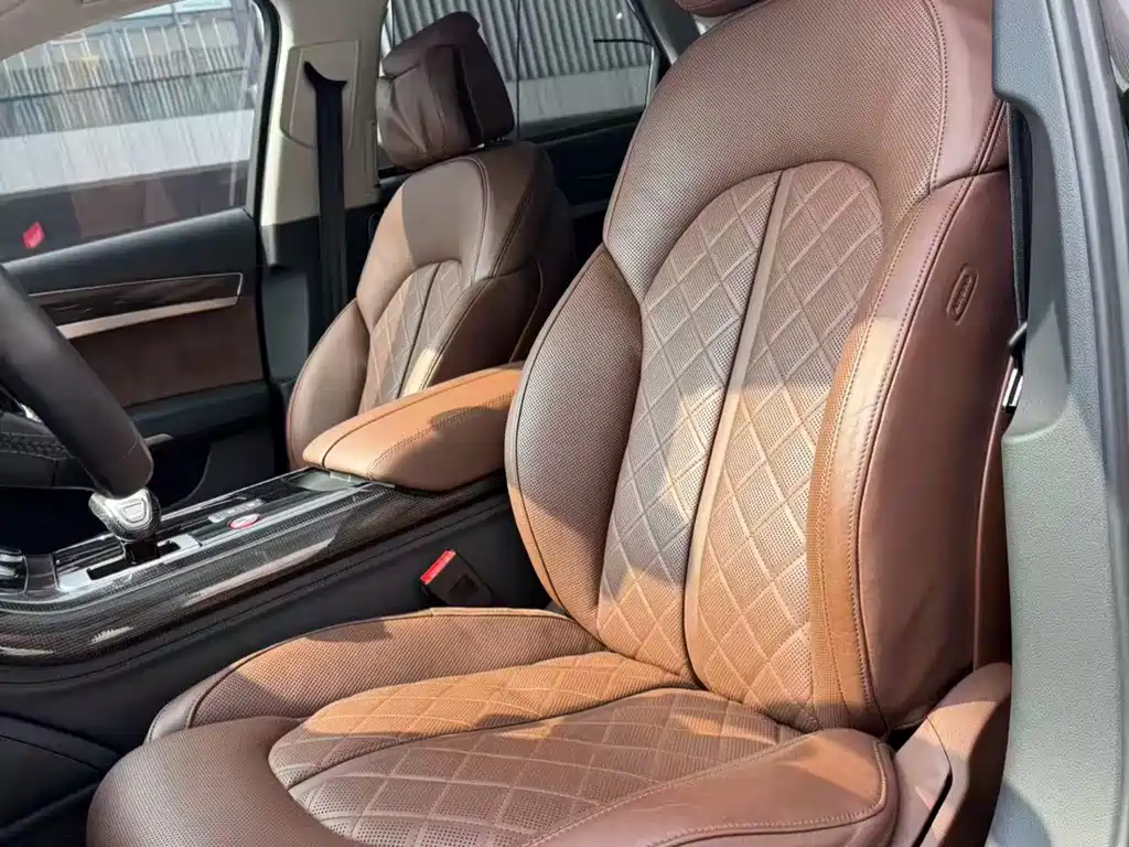 Audi S8 — миниатюра 7